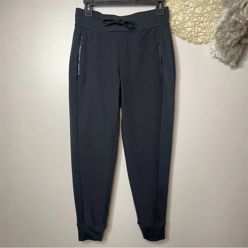 Athleta High Rise Headlands Hybrid Trek Jogger (black) - 2